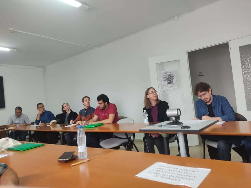 Fotografía de los participantes del seminario